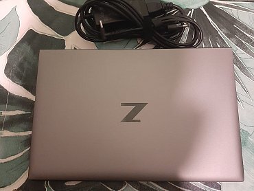 HP Zbook FireFly G8 4